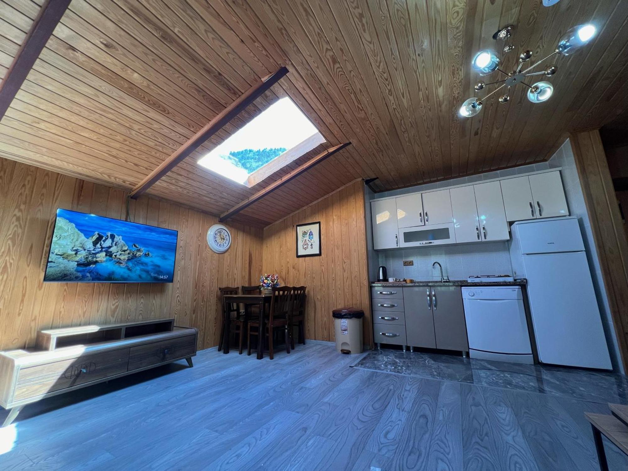 Uzungoel Dilek Pansiyon Exterior foto